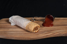 Load image into Gallery viewer, HomeStyle Classic Sausage Roll 5 Pack 900g