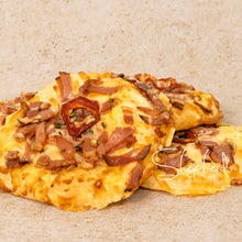 Load image into Gallery viewer, Mapled Chilli Bacon Sciachiatta 4 Pack 640g
